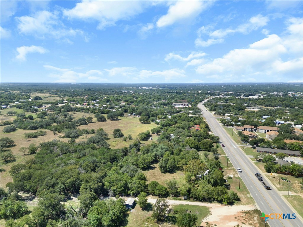 1404 Central Texas Expressway Property Photo 9
