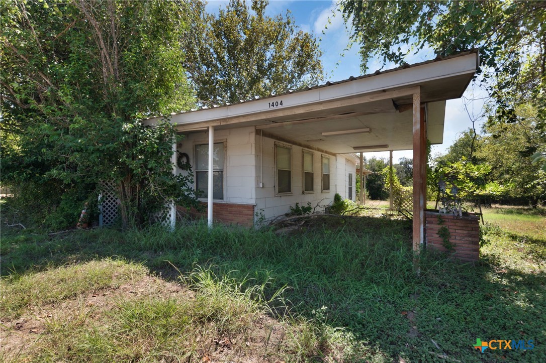 1404 Central Texas Expressway Property Photo 16