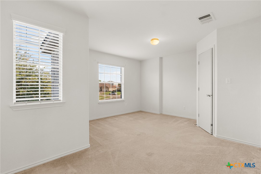 1501 Line Dance Court Property Photo 15