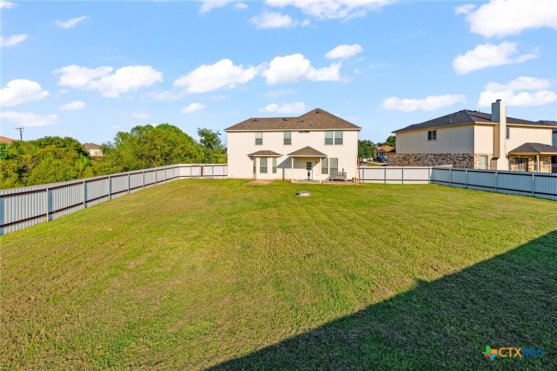 1501 Line Dance Court Property Photo 18
