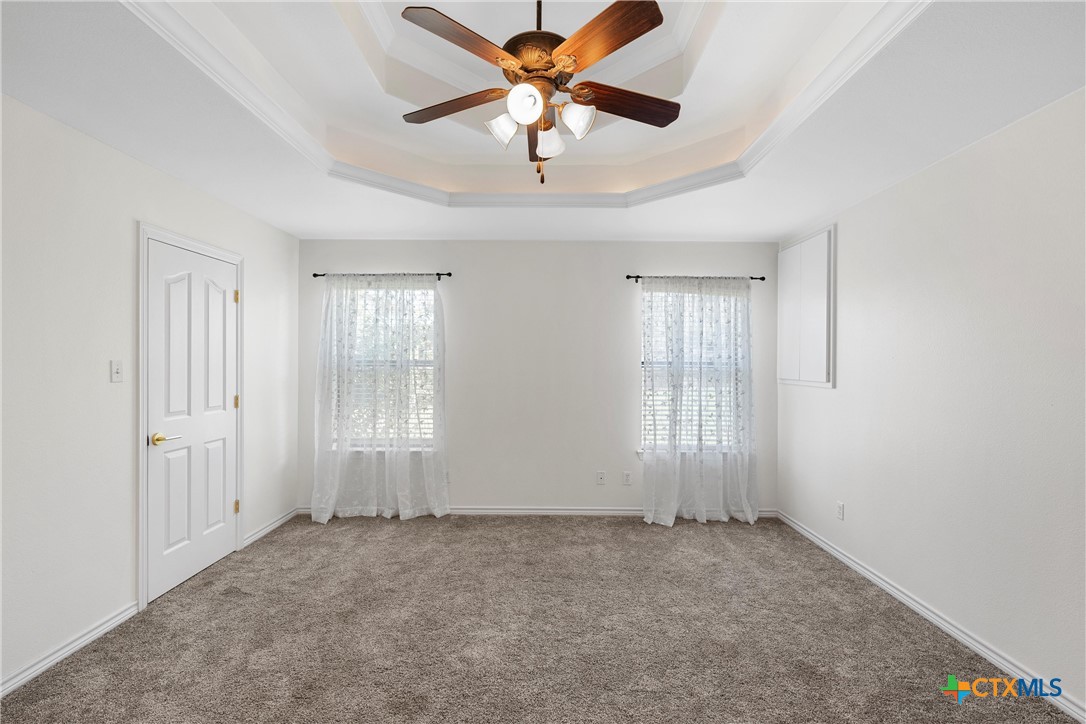 8614 Surrey Drive Property Photo 8