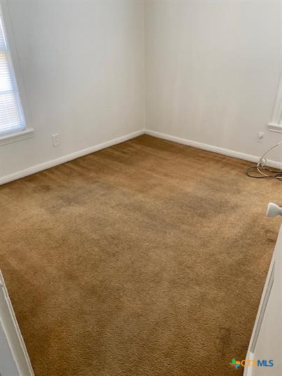 710 Stetson Avenue 712 Property Photo 4