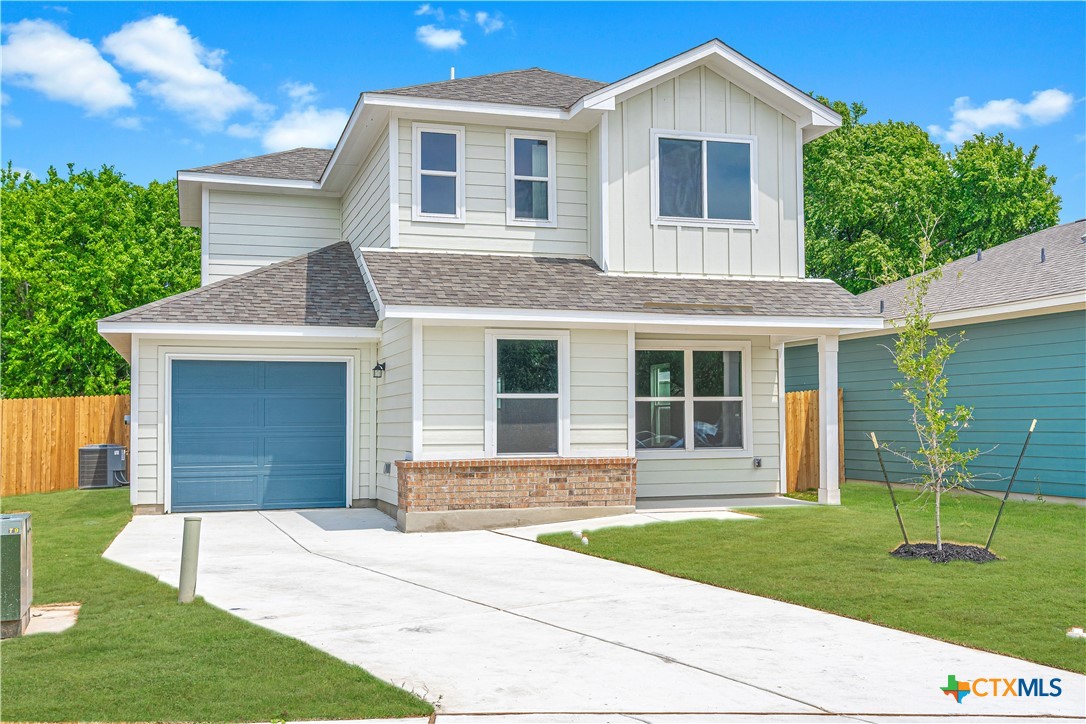 324 Mar Hill Street Property Photo 2