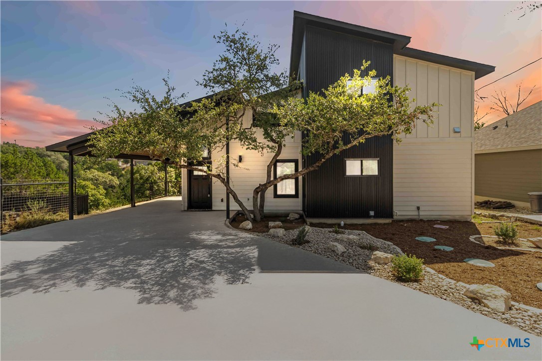 2024 Ronda Court Property Photo 1