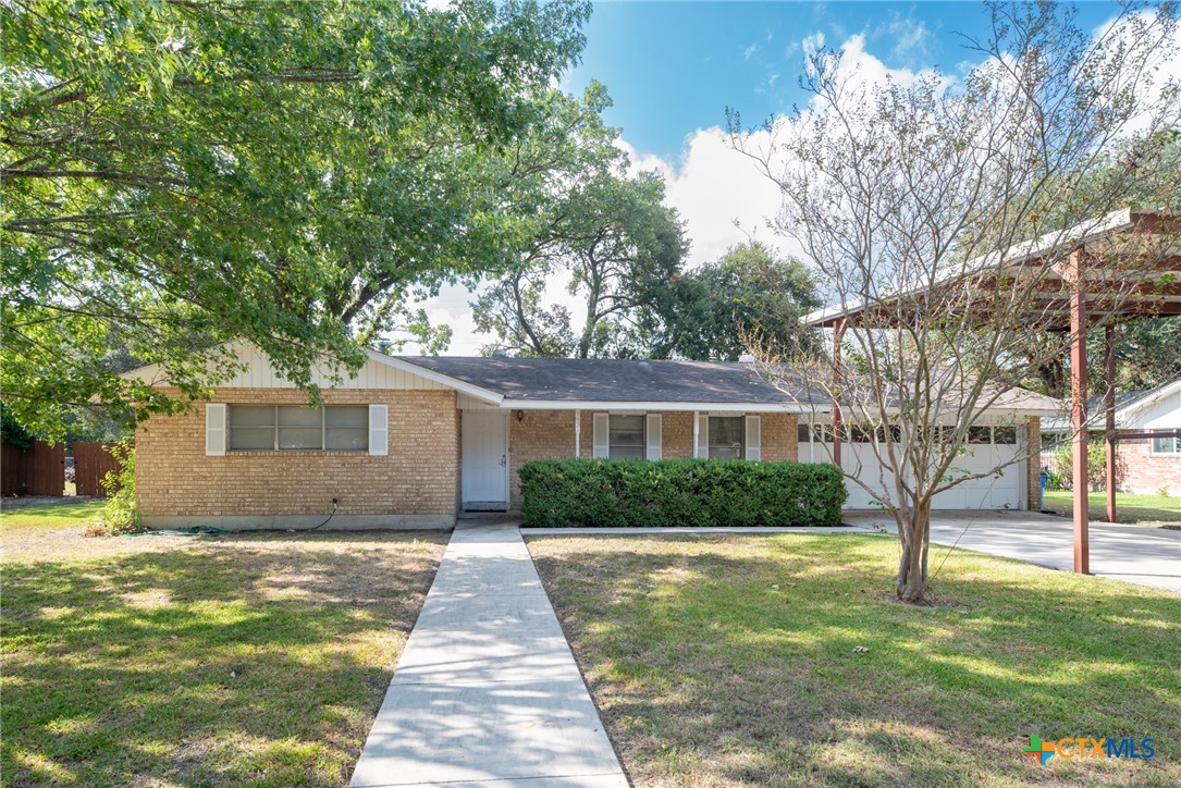 1431 Canary Lane Property Photo 1