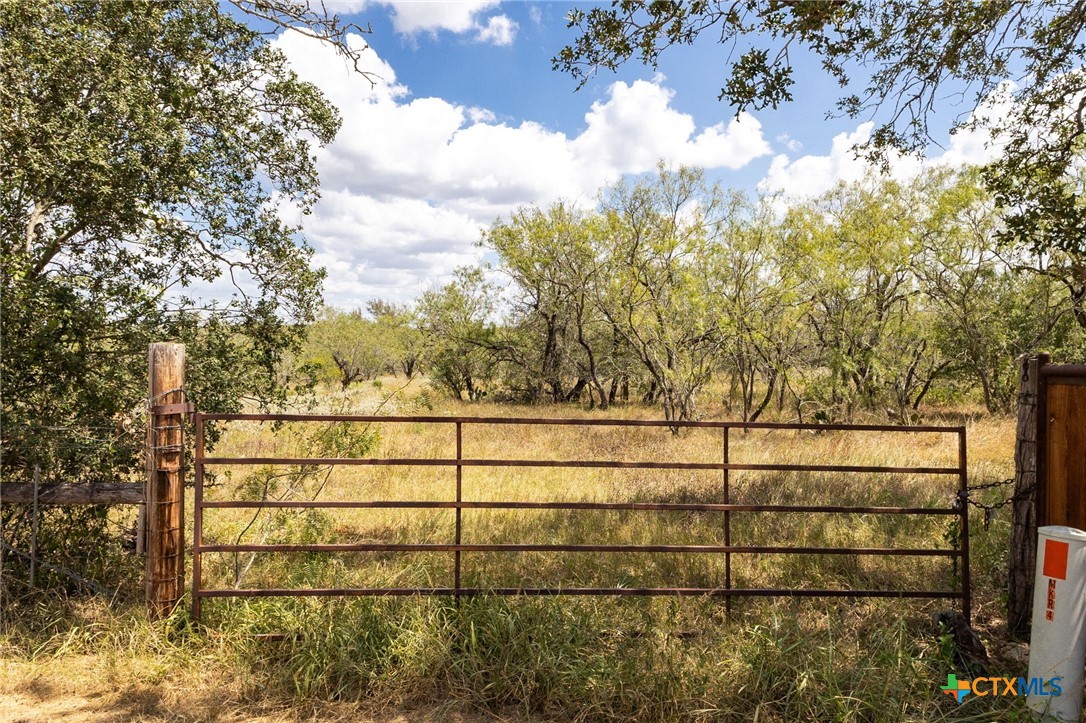 211 Halm Road Property Photo 10