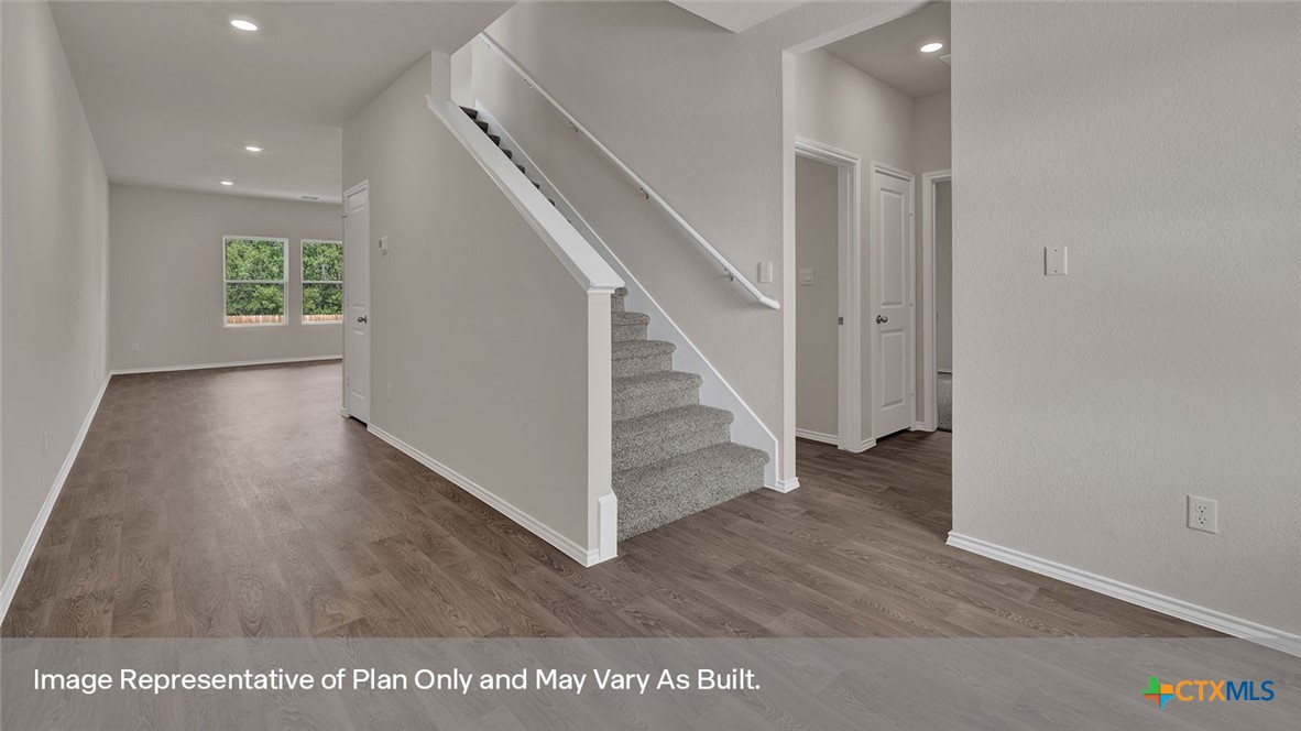 105 Langston Drive Property Photo 6