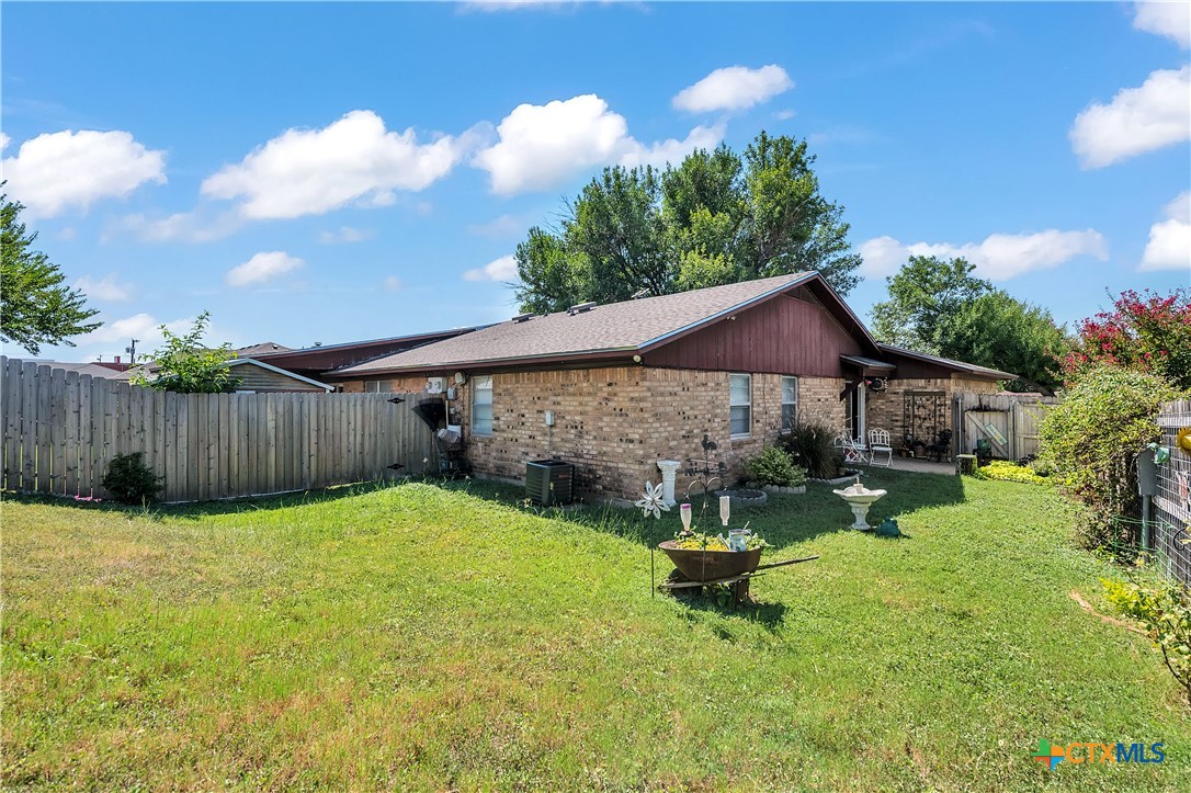 592741 Property Photo 4