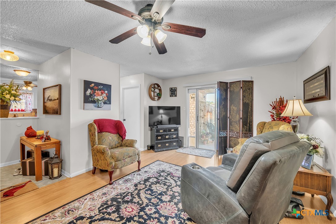 592741 Property Photo 5