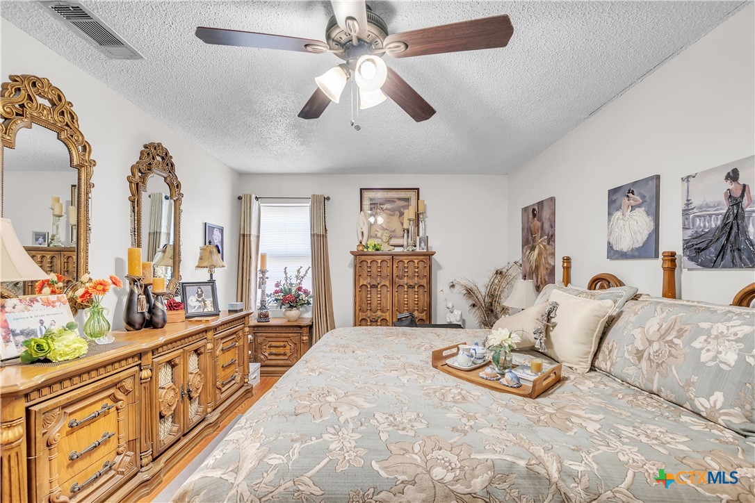 592741 Property Photo 15