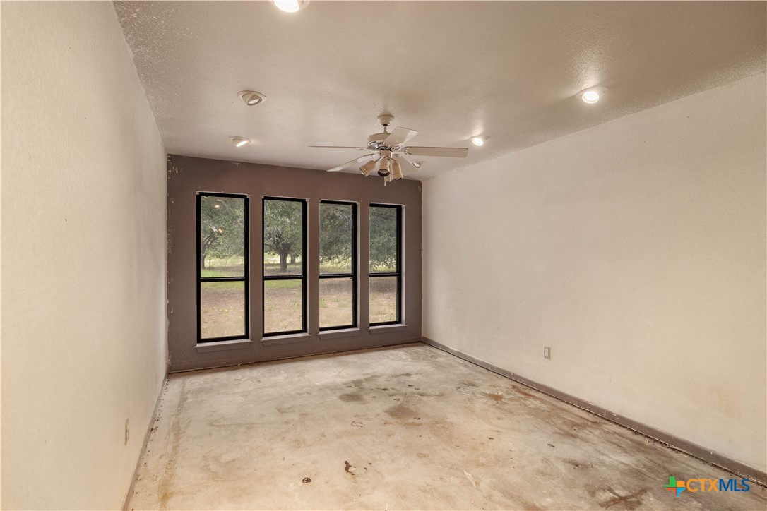 350 Ernest Lemke Rd. Property Photo 13