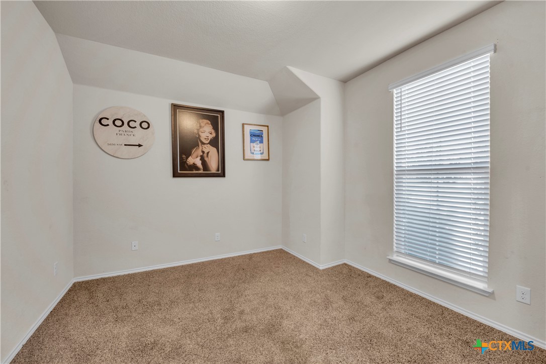 5577 Perdita Drive Property Photo 5