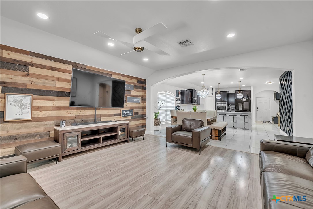 5577 Perdita Drive Property Photo 10