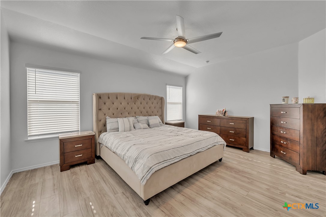 5577 Perdita Drive Property Photo 13