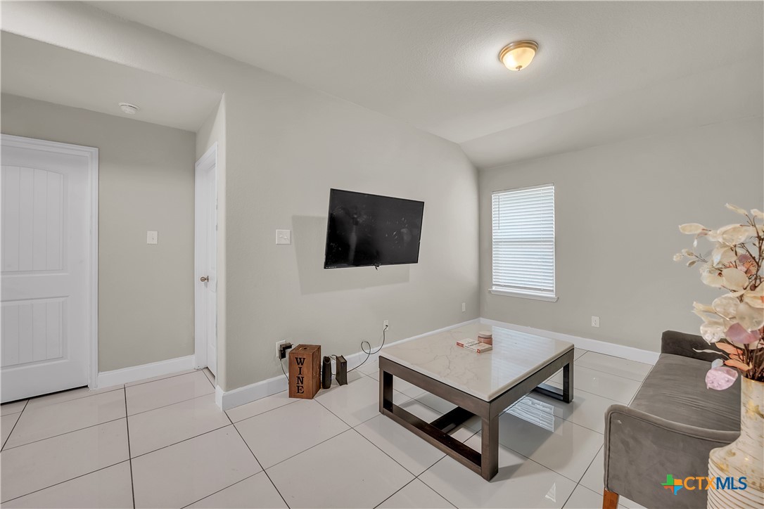 5577 Perdita Drive Property Photo 18