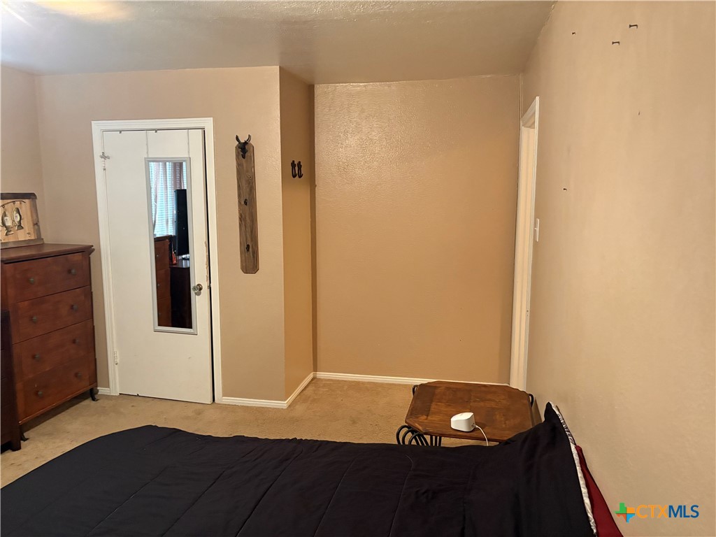 106 Crockett Street Property Photo 20