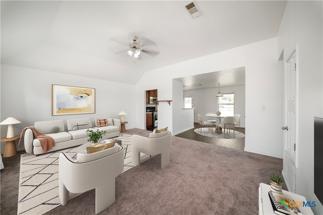 2624 Saulsbury Drive Property Photo 2