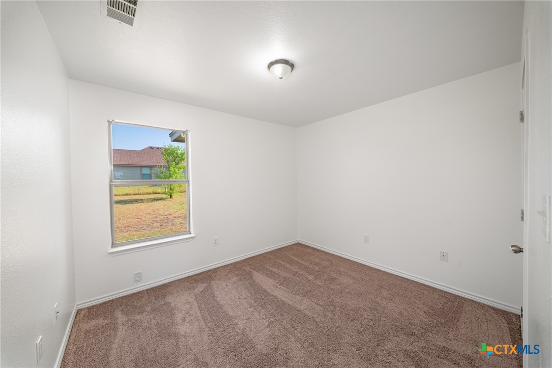 2624 Saulsbury Drive Property Photo 11