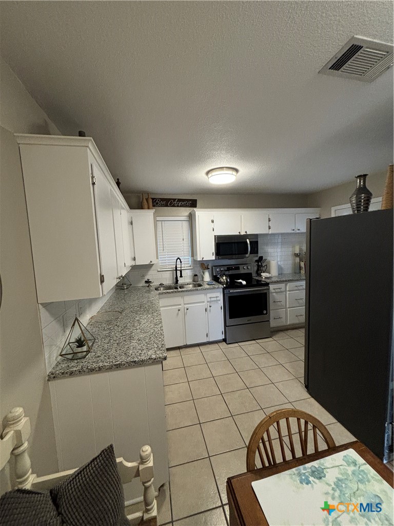 1307 Sherry Lane B Property Photo 26