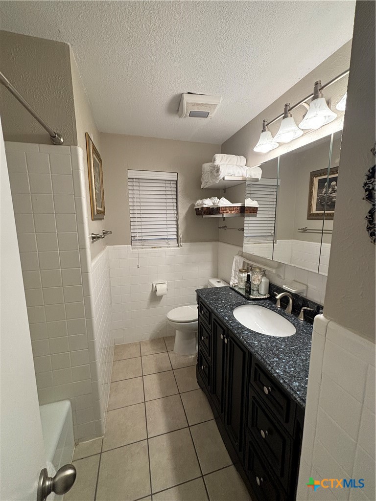 1307 Sherry Lane B Property Photo 33