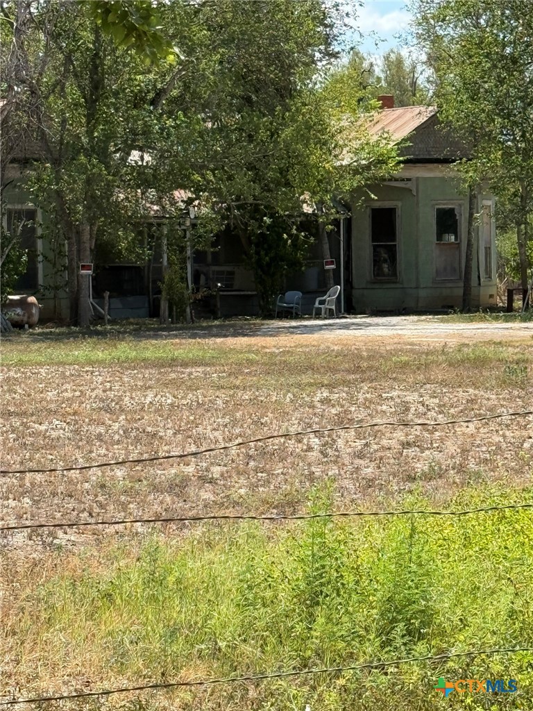 7555 Gin Road Property Photo 8