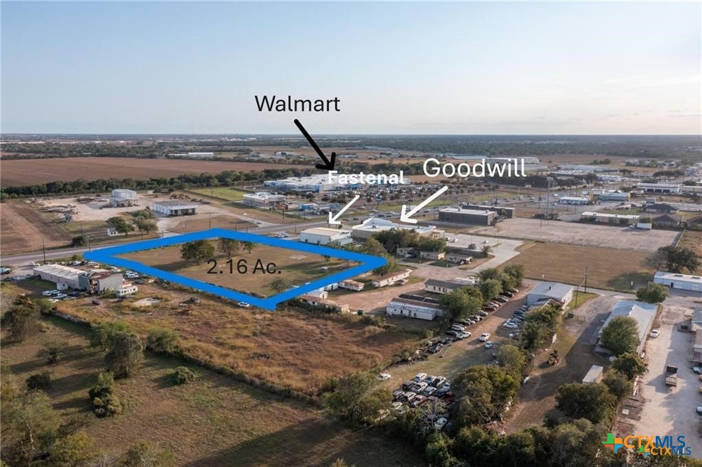 4406 Houston Highway Property Photo 1