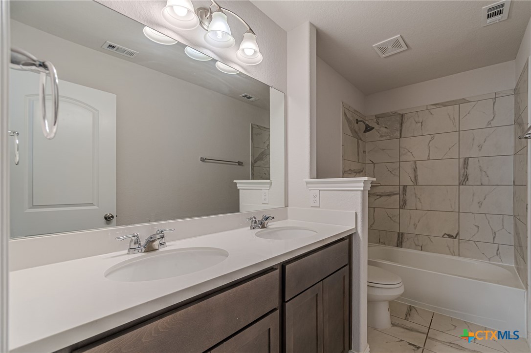 2063 Cowan Drive Property Photo 18