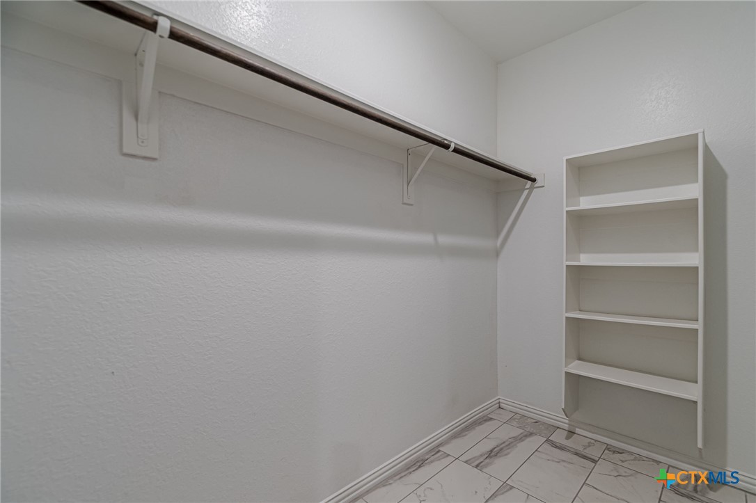 2063 Cowan Drive Property Photo 25