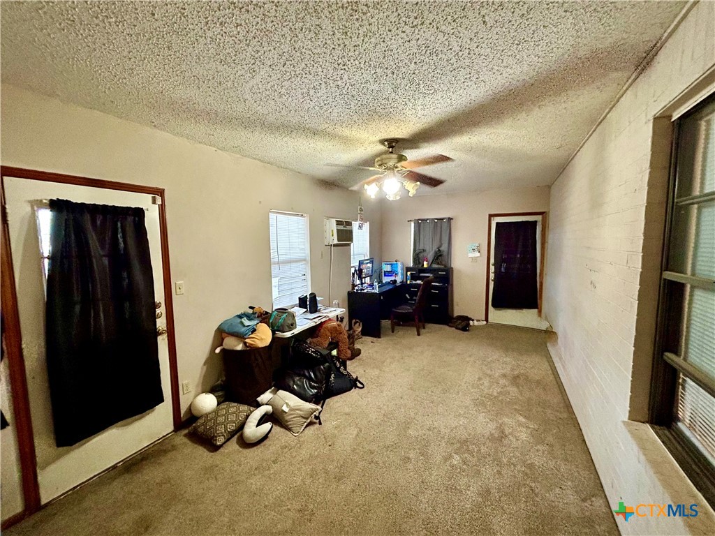 198 West Street A & B Property Photo 7