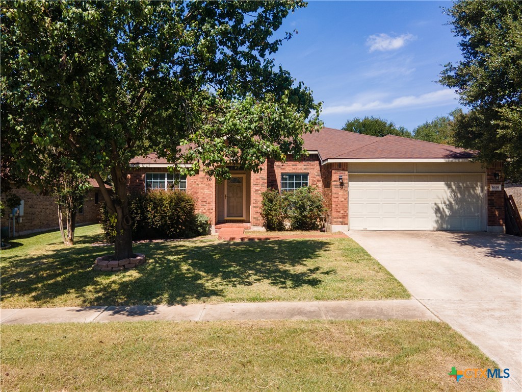 5619 Tumbled Stone Drive Property Photo 1