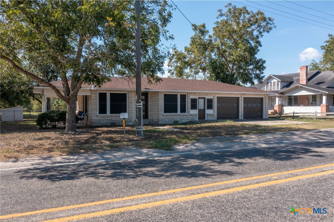 153 W Fm 884 Property Photo 2