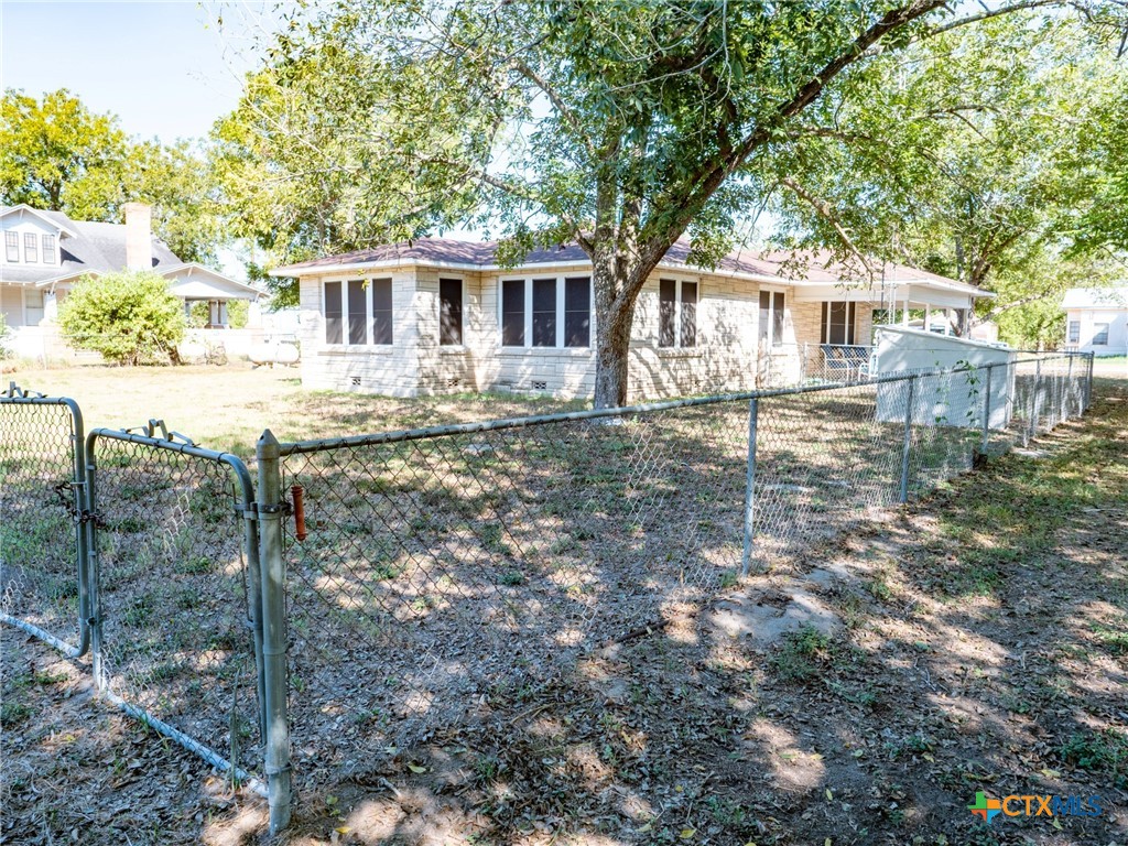 153 W Fm 884 Property Photo 27