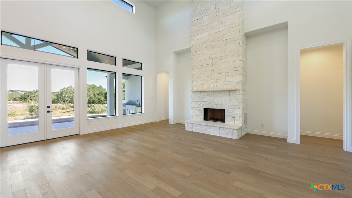 1126 Vintage Way Property Photo 16