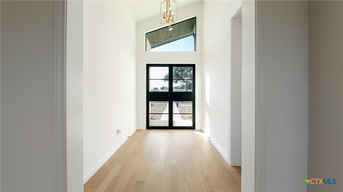 1126 Vintage Way Property Photo 22