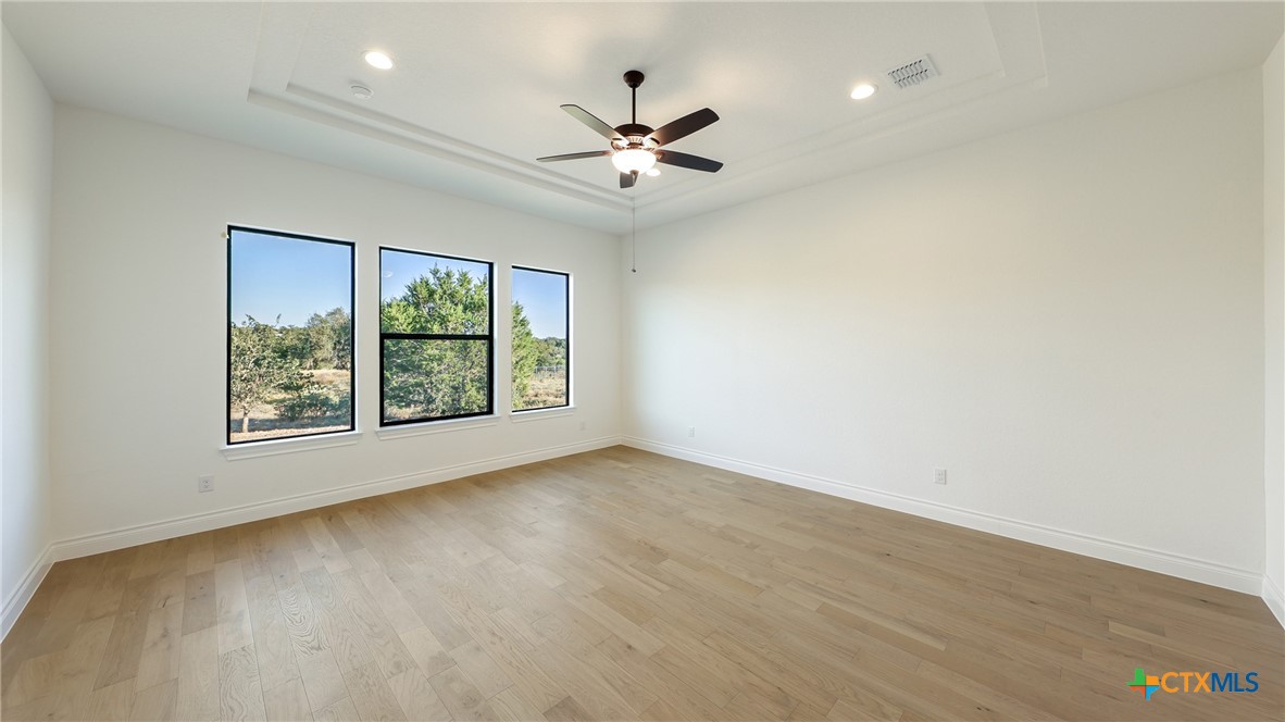 1126 Vintage Way Property Photo 24