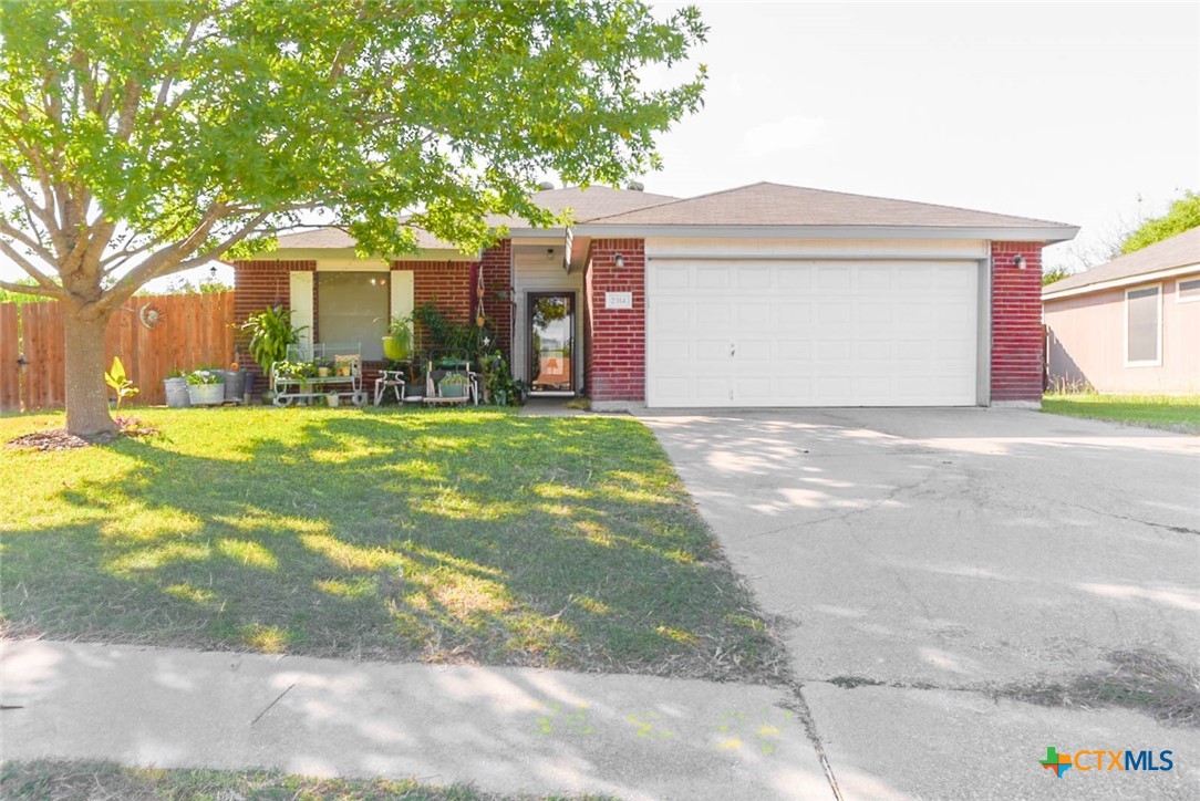 2314 Bernice Circle Property Photo 1