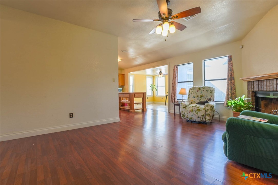 2314 Bernice Circle Property Photo 6