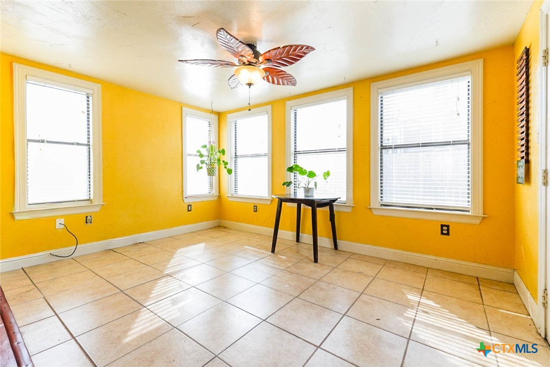 2314 Bernice Circle Property Photo 9