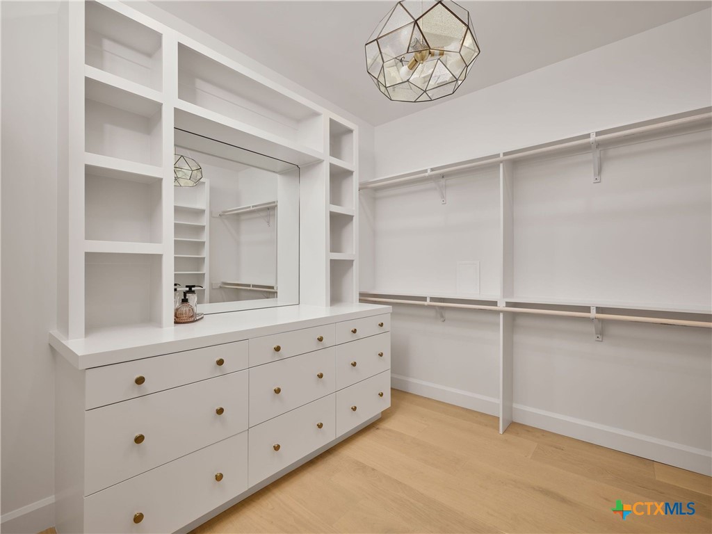 353 Lakeview Boulevard Property Photo 30