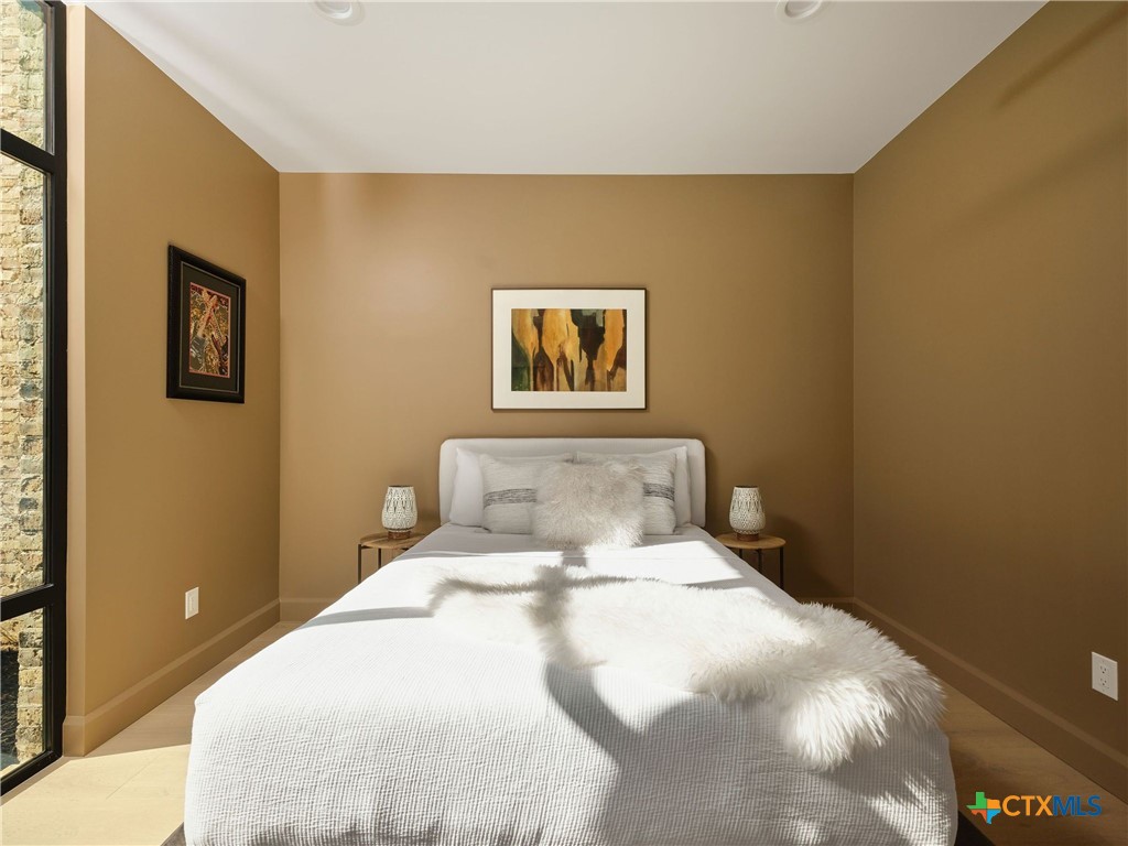 353 Lakeview Boulevard Property Photo 37