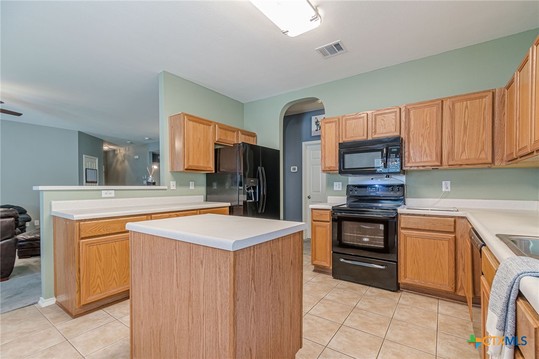2369 Carson Loop Property Photo 6