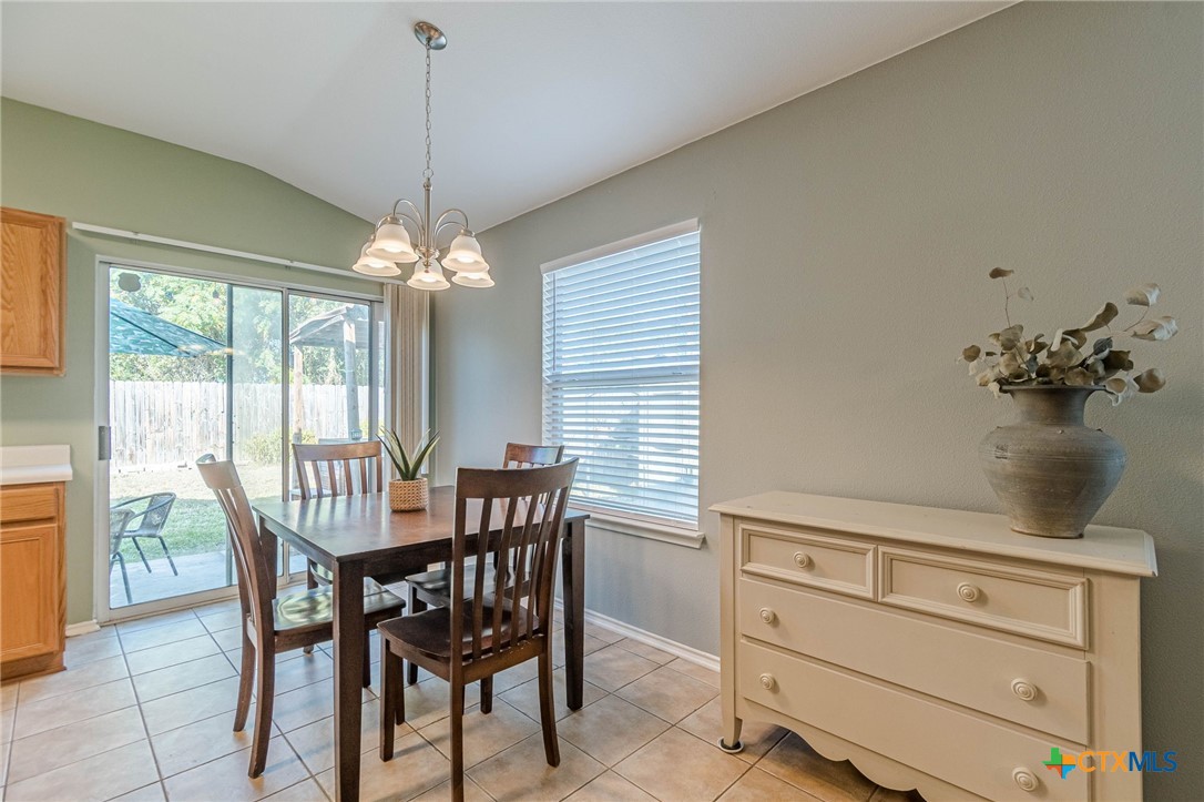 2369 Carson Loop Property Photo 8