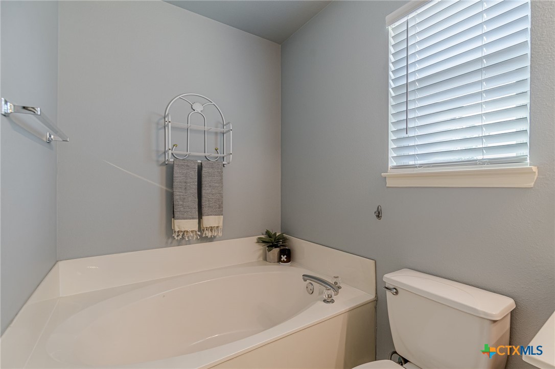 2369 Carson Loop Property Photo 13