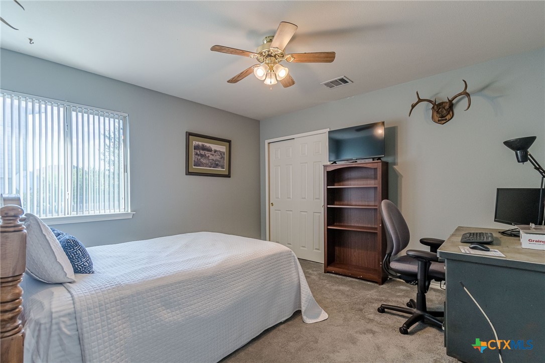 2369 Carson Loop Property Photo 18