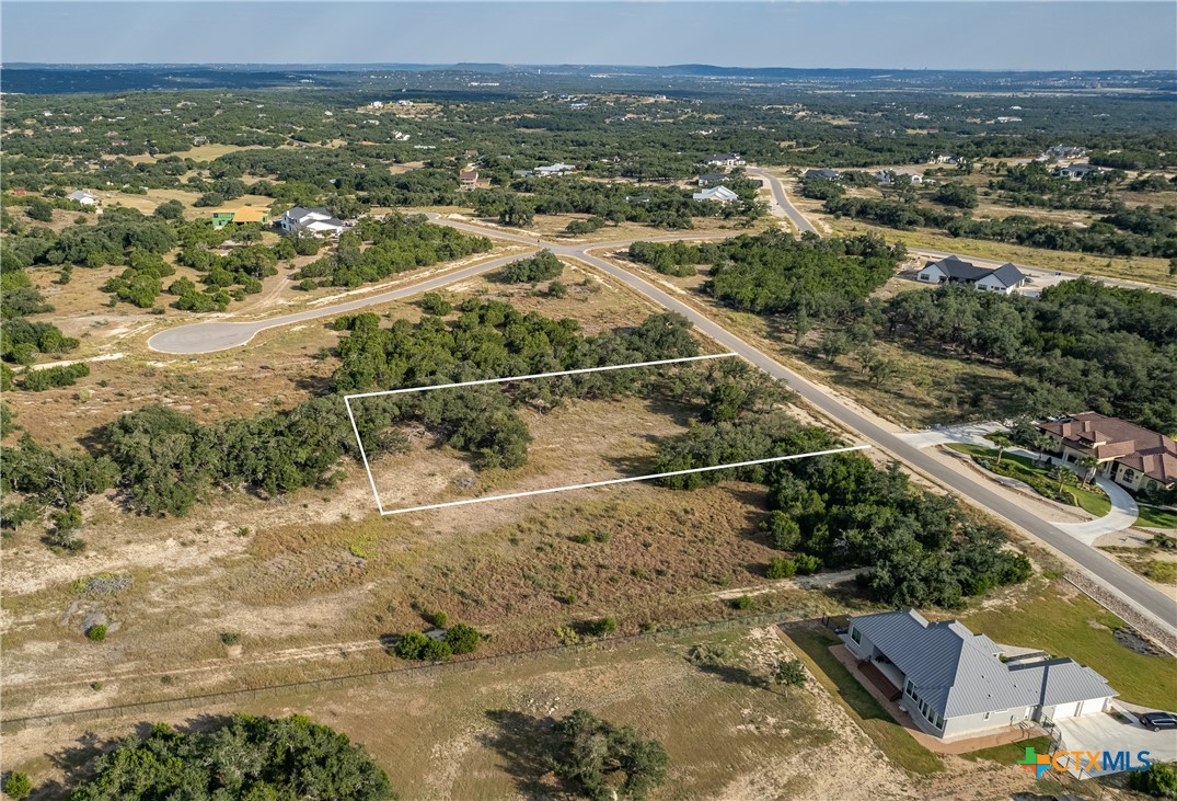 660 Travis Forest Drive Property Photo 4
