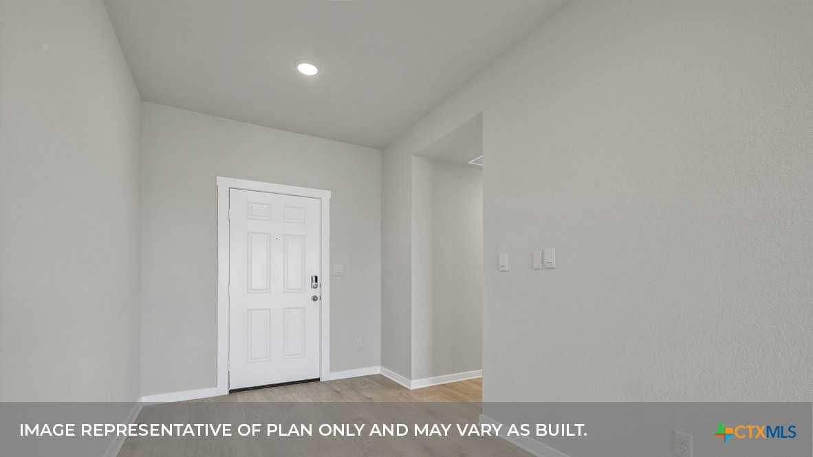 448 Atticus Cove Property Photo 3