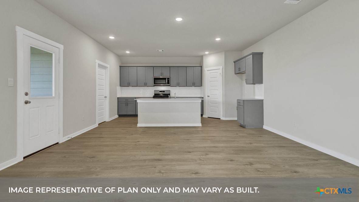 448 Atticus Cove Property Photo 14