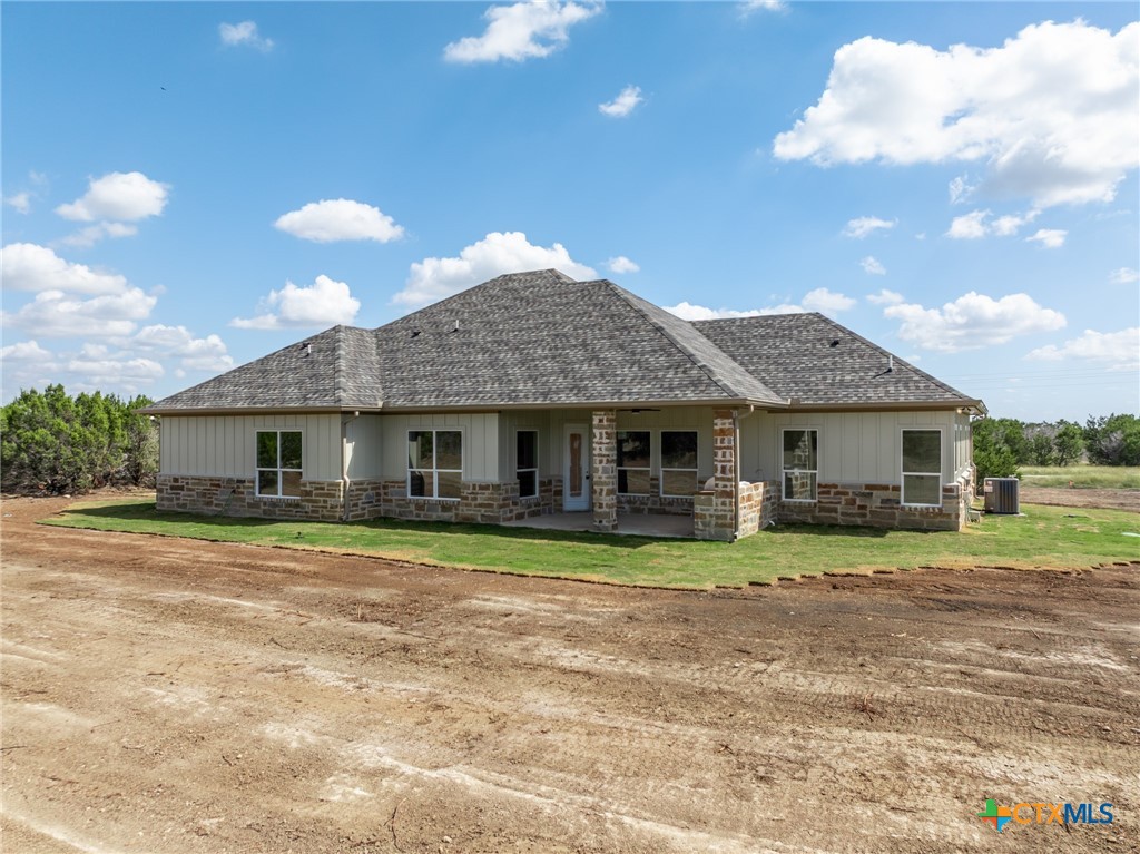 117 Cedar Bluff Loop Property Photo 8