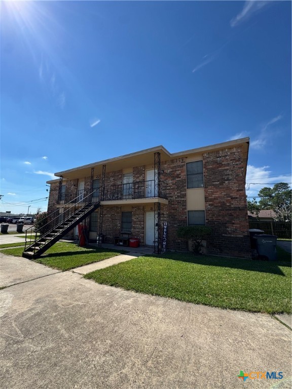 901 Bingham Road D Property Photo 1