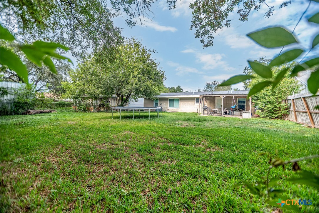 216 Bowie Street Property Photo 25